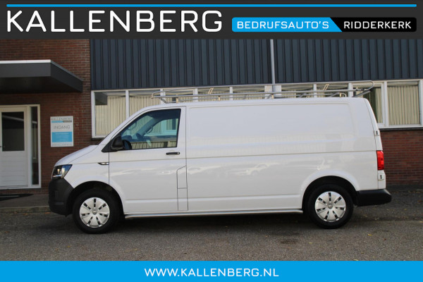 Volkswagen Transporter 2.0 TDI 102PK L2H1 / App connect / Imperiaal / Multi stuur / 3 zits Volkswagen Transporter 2.0 TDI 102PK L2H1 / App connect / Imperiaal / Multi stuur / 3 zits