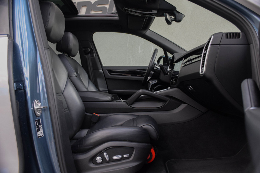 Porsche Cayenne 3.0 / Full Wrap/ Luchtvering/ Cruise Control/ Virtual Cockpit/ Trekhaak/ 250kW (340PK)