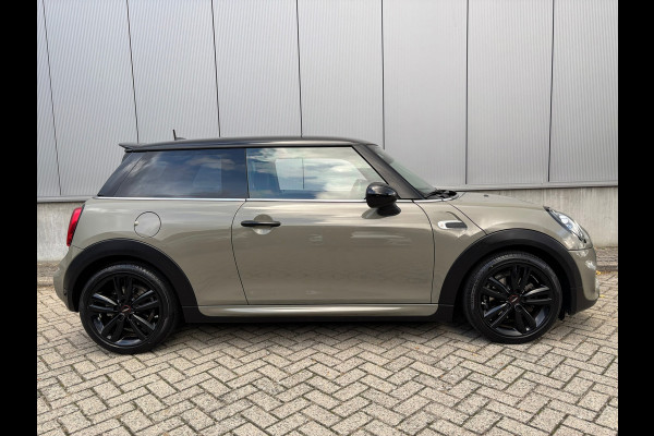 MINI Mini 1.5 Cooper / JCW Pakket / Piano Black / Carplay