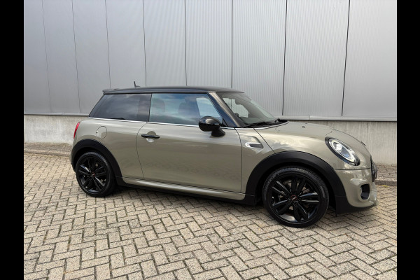 MINI Mini 1.5 Cooper / JCW Pakket / Piano Black / Carplay