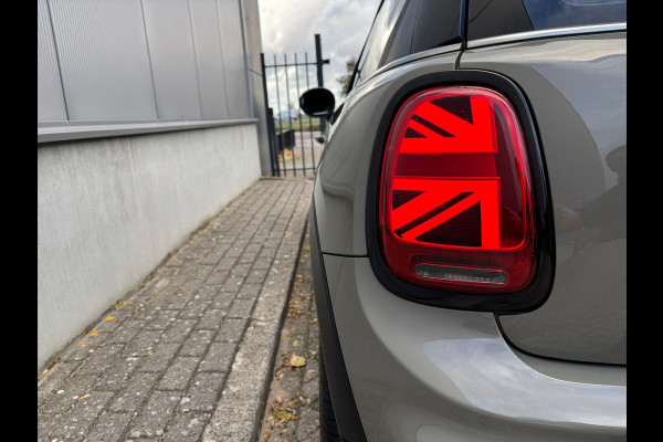 MINI Mini 1.5 Cooper / JCW Pakket / Piano Black / Carplay