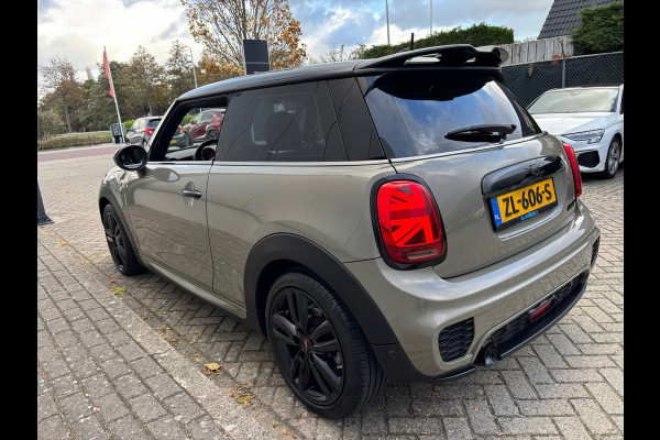 MINI Mini 1.5 Cooper / JCW Pakket / Piano Black / Carplay
