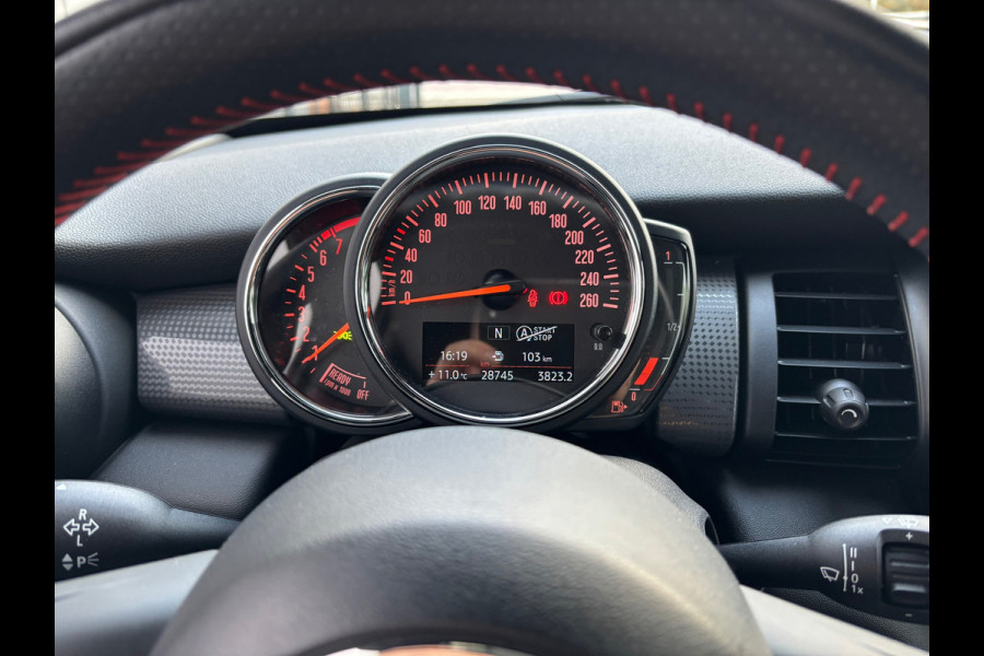 MINI Mini 1.5 Cooper / JCW Pakket / Piano Black / Carplay