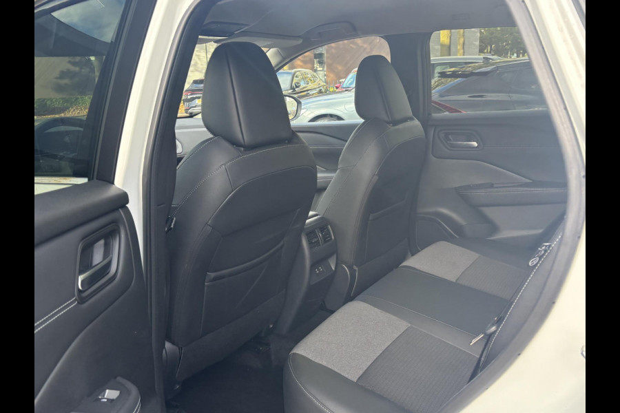 Nissan QASHQAI 1.3 MHEV Xtronic N-Connecta FABRIEKSGARANTIE| STOEL/STUURVERWARMING| HEAD-UP| VOORUITVERW.| ELEK. ACHTERKLEP| 360 CAM| Nissan QASHQAI 1.3 MHEV Xtronic N-Connecta FABRIEKSGARANTIE| STOEL/STUURVERWARMING| HEAD-UP| VOORUITVERW.| ELEK. ACHTERKLEP| 360 CAM|
