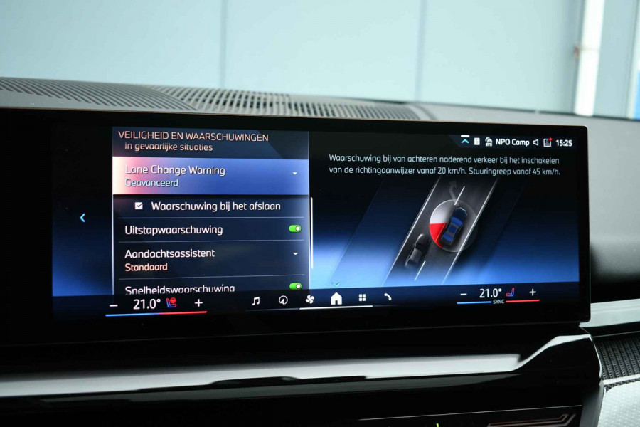 BMW 5 Serie 530e M-Sport Pano ACC 360 H/K Stoel-vent Brooklyngrau BMW 5 Serie 530e M-Sport Pano ACC 360 H/K Stoel-vent Brooklyngrau