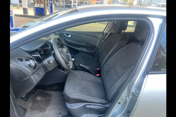 Renault Clio 0.9 TCe BoseNAVI.CRUISE,PDC Renault Clio 0.9 TCe BoseNAVI.CRUISE,PDC