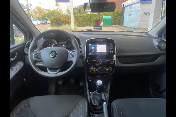 Renault Clio 0.9 TCe BoseNAVI.CRUISE,PDC Renault Clio 0.9 TCe BoseNAVI.CRUISE,PDC