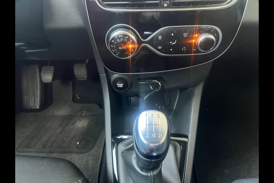 Renault Clio 0.9 TCe BoseNAVI.CRUISE,PDC Renault Clio 0.9 TCe BoseNAVI.CRUISE,PDC