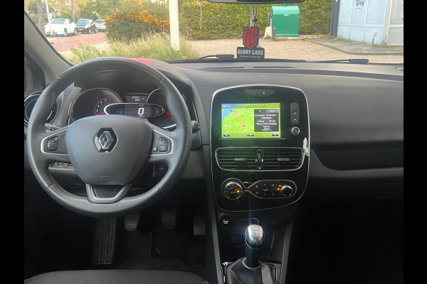 Renault Clio 0.9 TCe BoseNAVI.CRUISE,PDC Renault Clio 0.9 TCe BoseNAVI.CRUISE,PDC