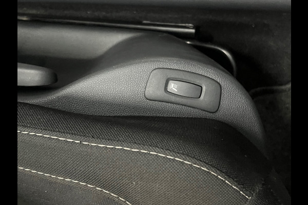 Renault Clio 0.9 TCe BoseNAVI.CRUISE,PDC Renault Clio 0.9 TCe BoseNAVI.CRUISE,PDC