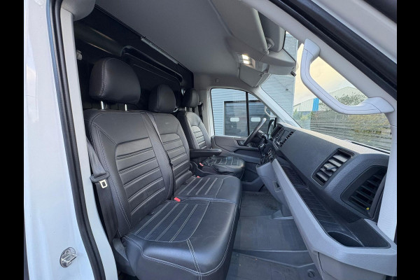 Volkswagen Crafter 35 2.0 TDI L3H2 177PK AUTOMAAT GEEN BPM Volkswagen Crafter 35 2.0 TDI L3H2 177PK AUTOMAAT GEEN BPM