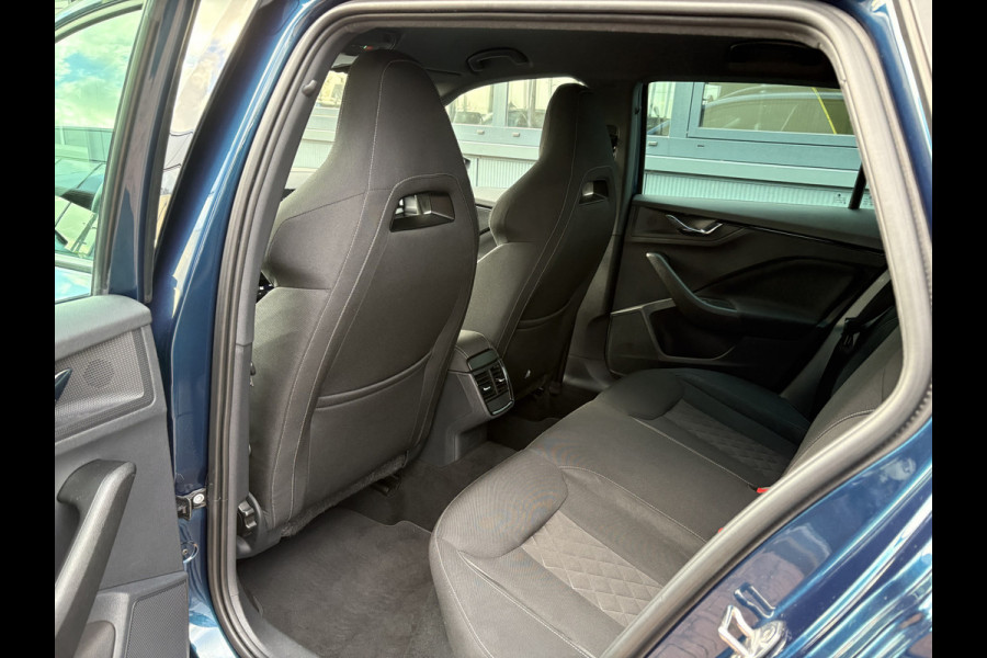 Škoda Kamiq 1.0 TSI 115pk DSG Sport Business CLIMA/CRUISE/DAB/CARPLAY/PDC/TREKHAAK Škoda Kamiq 1.0 TSI 115pk DSG Sport Business CLIMA/CRUISE/DAB/CARPLAY/PDC/TREKHAAK