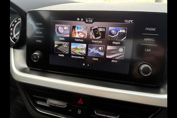 Škoda Kamiq 1.0 TSI 115pk DSG Sport Business CLIMA/CRUISE/DAB/CARPLAY/PDC/TREKHAAK Škoda Kamiq 1.0 TSI 115pk DSG Sport Business CLIMA/CRUISE/DAB/CARPLAY/PDC/TREKHAAK