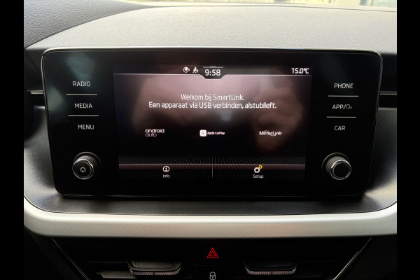 Škoda Kamiq 1.0 TSI 115pk DSG Sport Business CLIMA/CRUISE/DAB/CARPLAY/PDC/TREKHAAK Škoda Kamiq 1.0 TSI 115pk DSG Sport Business CLIMA/CRUISE/DAB/CARPLAY/PDC/TREKHAAK