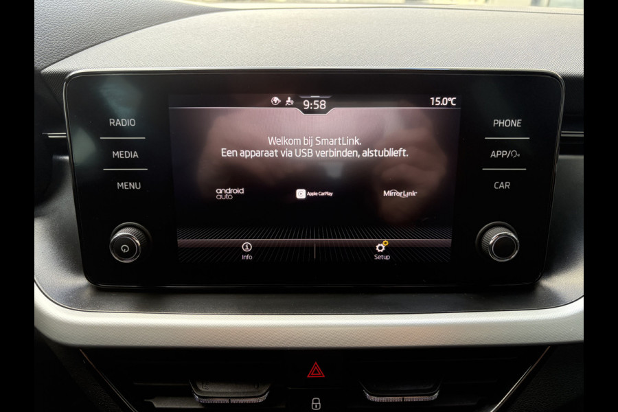 Škoda Kamiq 1.0 TSI 115pk DSG Sport Business CLIMA/CRUISE/DAB/CARPLAY/PDC/TREKHAAK Škoda Kamiq 1.0 TSI 115pk DSG Sport Business CLIMA/CRUISE/DAB/CARPLAY/PDC/TREKHAAK