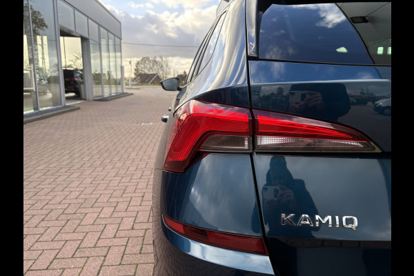 Škoda Kamiq 1.0 TSI 115pk DSG Sport Business CLIMA/CRUISE/DAB/CARPLAY/PDC/TREKHAAK Škoda Kamiq 1.0 TSI 115pk DSG Sport Business CLIMA/CRUISE/DAB/CARPLAY/PDC/TREKHAAK