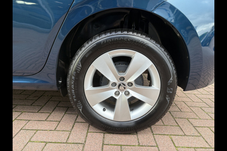 Škoda Kamiq 1.0 TSI 115pk DSG Sport Business CLIMA/CRUISE/DAB/CARPLAY/PDC/TREKHAAK Škoda Kamiq 1.0 TSI 115pk DSG Sport Business CLIMA/CRUISE/DAB/CARPLAY/PDC/TREKHAAK