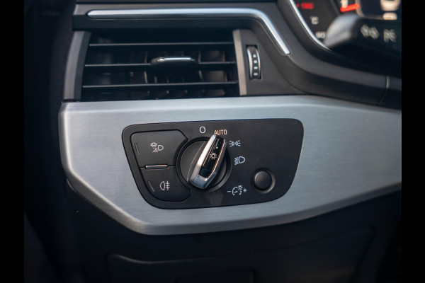 Audi A5 Coupé 2.0 TFSI S-line Launch Edition / Pano / Massage stoelen / Carplay / Sfeerverlichting