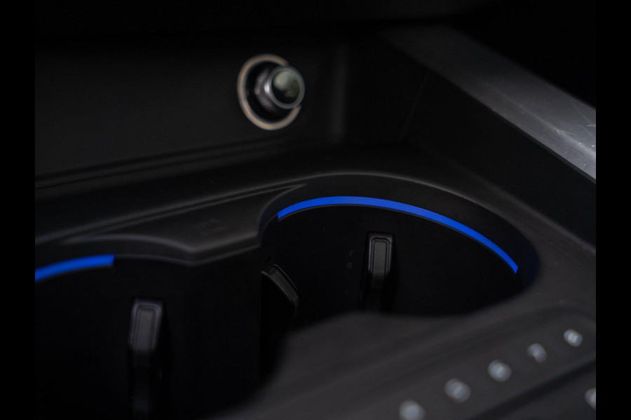 Audi A5 Coupé 2.0 TFSI S-line Launch Edition / Pano / Massage stoelen / Carplay / Sfeerverlichting