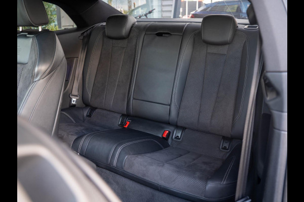 Audi A5 Coupé 2.0 TFSI S-line Launch Edition / Pano / Massage stoelen / Carplay / Sfeerverlichting