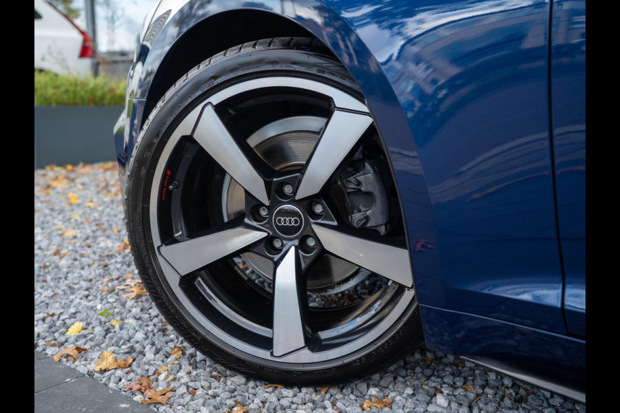 Audi A5 Coupé 2.0 TFSI S-line Launch Edition / Pano / Massage stoelen / Carplay / Sfeerverlichting