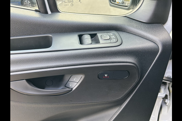 Mercedes-Benz Sprinter 317 CDI L2 H2 Automaat / 360 Camera / MBUX / Navigatie / Cruise control / Airco / 270 Graden achterdeuren Mercedes-Benz Sprinter 317 CDI L2 H2 Automaat / 360 Camera / MBUX / Navigatie / Cruise control / Airco / 270 Graden achterdeuren