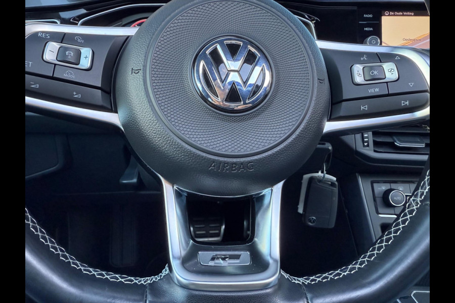 Volkswagen Polo 1.0 TSI 116PK Highline Business R - Automaat - Pano/schuifdak - Navi - Camera - Climate Volkswagen Polo 1.0 TSI 116PK Highline Business R - Automaat - Pano/schuifdak - Navi - Camera - Climate