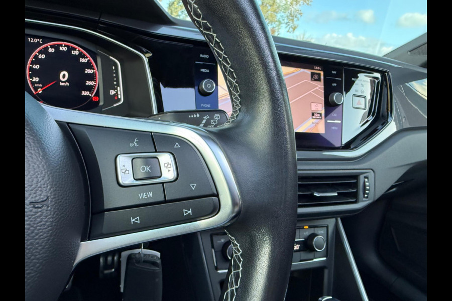 Volkswagen Polo 1.0 TSI 116PK Highline Business R - Automaat - Pano/schuifdak - Navi - Camera - Climate Volkswagen Polo 1.0 TSI 116PK Highline Business R - Automaat - Pano/schuifdak - Navi - Camera - Climate