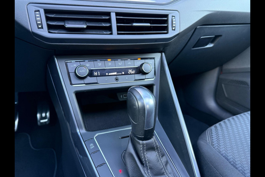 Volkswagen Polo 1.0 TSI 116PK Highline Business R - Automaat - Pano/schuifdak - Navi - Camera - Climate Volkswagen Polo 1.0 TSI 116PK Highline Business R - Automaat - Pano/schuifdak - Navi - Camera - Climate