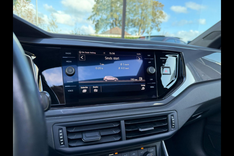 Volkswagen Polo 1.0 TSI 116PK Highline Business R - Automaat - Pano/schuifdak - Navi - Camera - Climate Volkswagen Polo 1.0 TSI 116PK Highline Business R - Automaat - Pano/schuifdak - Navi - Camera - Climate