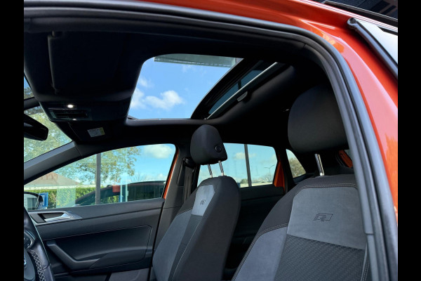 Volkswagen Polo 1.0 TSI 116PK Highline Business R - Automaat - Pano/schuifdak - Navi - Camera - Climate Volkswagen Polo 1.0 TSI 116PK Highline Business R - Automaat - Pano/schuifdak - Navi - Camera - Climate