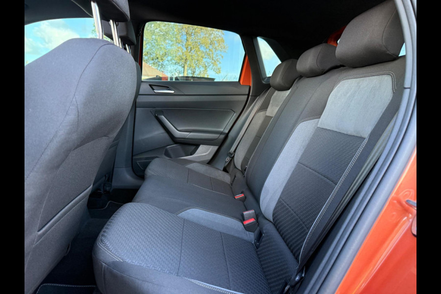 Volkswagen Polo 1.0 TSI 116PK Highline Business R - Automaat - Pano/schuifdak - Navi - Camera - Climate Volkswagen Polo 1.0 TSI 116PK Highline Business R - Automaat - Pano/schuifdak - Navi - Camera - Climate