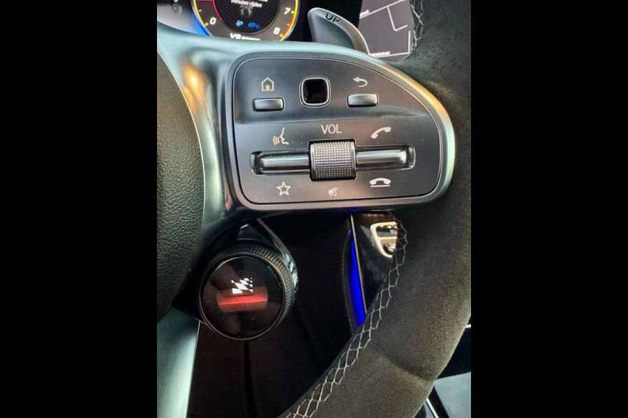 Mercedes-Benz E-Klasse E63S AMG 4MATIC 612PK Head-Up 3D Burmester Pano Luchtvering Voll Mercedes-Benz E-Klasse E63S AMG 4MATIC 612PK Head-Up 3D Burmester Pano Luchtvering Voll