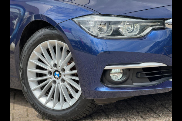 BMW 3 Serie Touring 320i Luxury 2019 AUT NAVI LEDER 1e Eig!