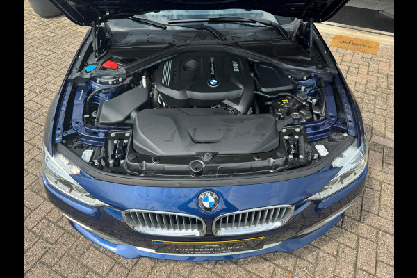 BMW 3 Serie Touring 320i Luxury 2019 AUT NAVI LEDER 1e Eig!