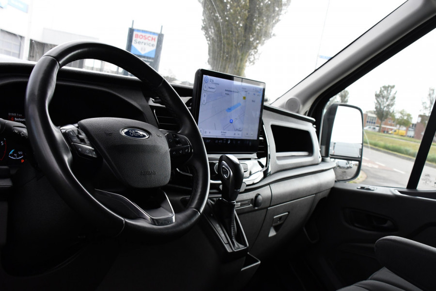 Ford Transit 350 2.0 TDCI L3H2 RWD Black Edition Adaptieve Cruise, Camera, 3500kg Trekhaak, 2 x Schuifdeur, Carplay, Xenon, 165pk, Automaat, Uniek! Ford Transit 350 2.0 TDCI L3H2 RWD Black Edition Adaptieve Cruise, Camera, 3500kg Trekhaak, 2 x Schuifdeur, Carplay, Xenon, 165pk, Automaat, Uniek!