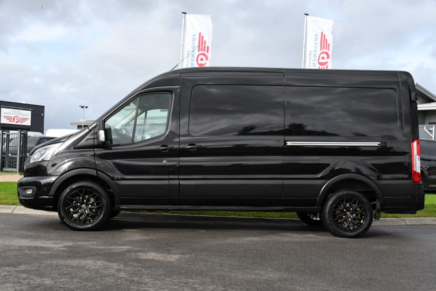 Ford Transit 350 2.0 TDCI L3H2 RWD Black Edition Adaptieve Cruise, Camera, 3500kg Trekhaak, 2 x Schuifdeur, Carplay, Xenon, 165pk, Automaat, Uniek! Ford Transit 350 2.0 TDCI L3H2 RWD Black Edition Adaptieve Cruise, Camera, 3500kg Trekhaak, 2 x Schuifdeur, Carplay, Xenon, 165pk, Automaat, Uniek!