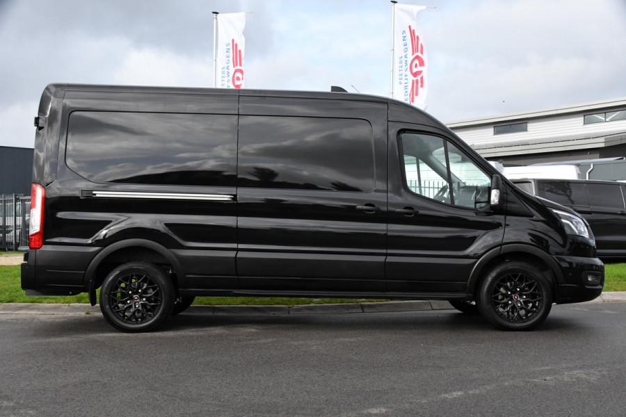 Ford Transit 350 2.0 TDCI L3H2 RWD Black Edition Adaptieve Cruise, Camera, 3500kg Trekhaak, 2 x Schuifdeur, Carplay, Xenon, 165pk, Automaat, Uniek! Ford Transit 350 2.0 TDCI L3H2 RWD Black Edition Adaptieve Cruise, Camera, 3500kg Trekhaak, 2 x Schuifdeur, Carplay, Xenon, 165pk, Automaat, Uniek!