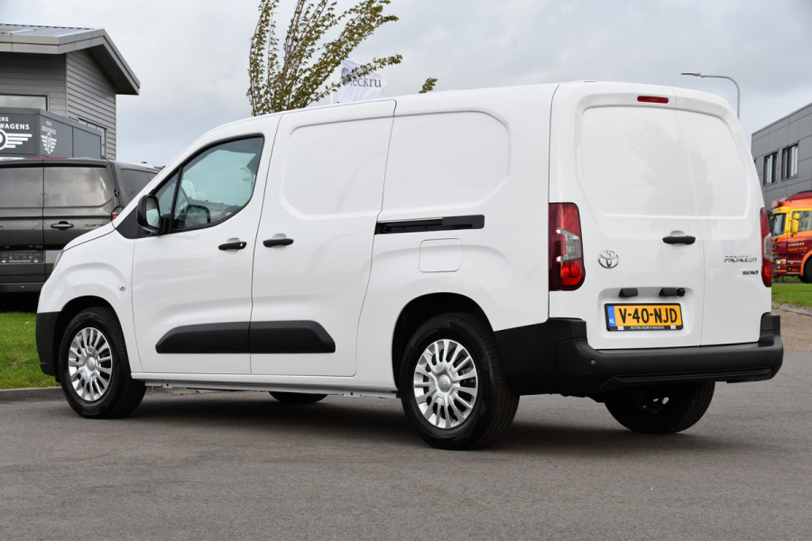 Toyota PROACE CITY Electric l2 50 kWh PB Edition 5 x Direct Leverbaar! Camera, Cruise, 2 x Schuifdeur, Carplay, 136pk, Toyota PROACE CITY Electric l2 50 kWh PB Edition 5 x Direct Leverbaar! Camera, Cruise, 2 x Schuifdeur, Carplay, 136pk,