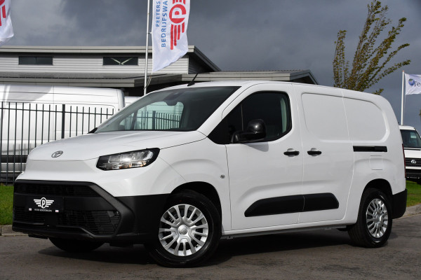 Toyota PROACE CITY Electric l2 50 kWh PB Edition 5 x Direct Leverbaar! Camera, Cruise, 2 x Schuifdeur, Carplay, 136pk, Toyota PROACE CITY Electric l2 50 kWh PB Edition 5 x Direct Leverbaar! Camera, Cruise, 2 x Schuifdeur, Carplay, 136pk,