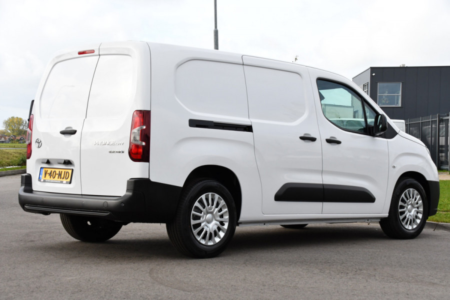 Toyota PROACE CITY Electric l2 50 kWh PB Edition 5 x Direct Leverbaar! Camera, Cruise, 2 x Schuifdeur, Carplay, 136pk, Toyota PROACE CITY Electric l2 50 kWh PB Edition 5 x Direct Leverbaar! Camera, Cruise, 2 x Schuifdeur, Carplay, 136pk,