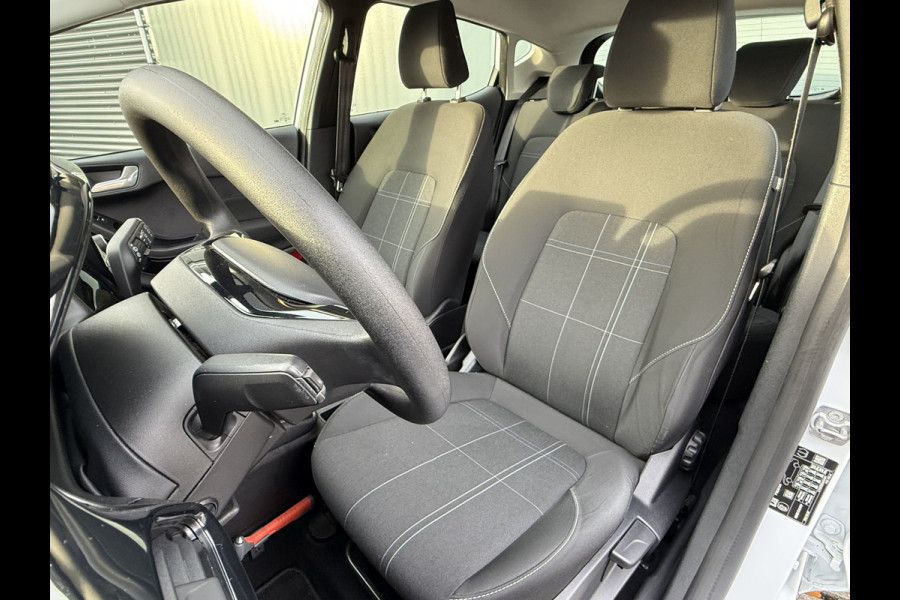 Ford Fiesta BWJ 2019 | 1.1 85PK Trend | TREKHAAK | AIRCO | PDC | NAVI | CRUISE | LICHTMETAAL