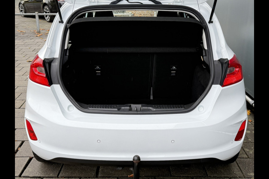 Ford Fiesta BWJ 2019 | 1.1 85PK Trend | TREKHAAK | AIRCO | PDC | NAVI | CRUISE | LICHTMETAAL