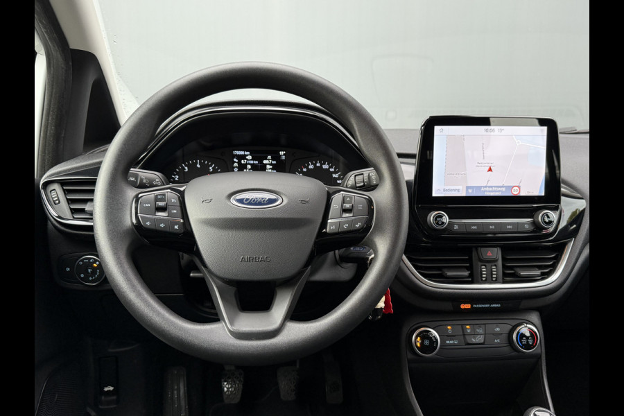 Ford Fiesta BWJ 2019 | 1.1 85PK Trend | TREKHAAK | AIRCO | PDC | NAVI | CRUISE | LICHTMETAAL