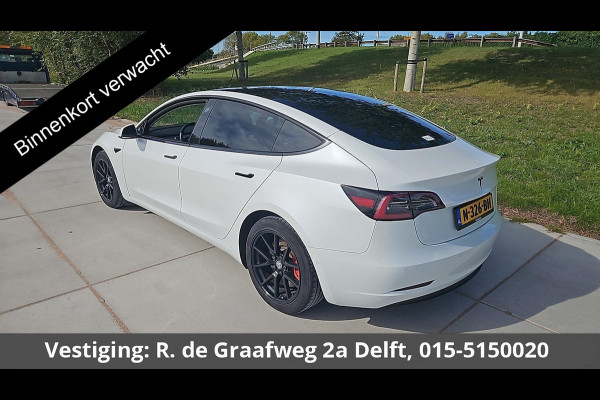 Tesla Model 3 Long Range AWD 75 kWh (351 PK) 500 km actieradius | ACCU 90% | Navigatie | Panoramadak | Stoelverwarming | Leder | Tesla Model 3 Long Range AWD 75 kWh (351 PK) 500 km actieradius | ACCU 90% | Navigatie | Panoramadak | Stoelverwarming | Leder |