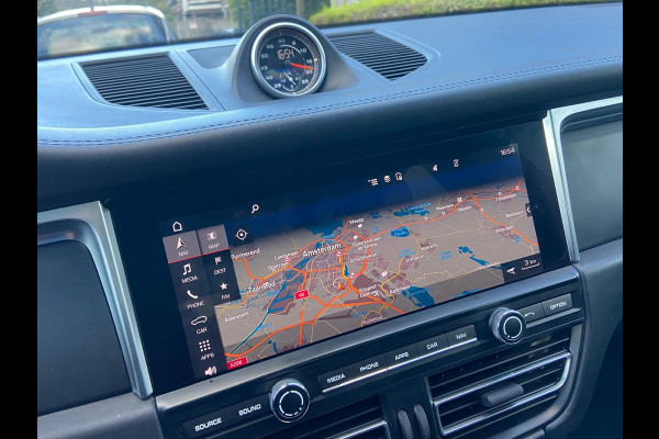 Porsche Macan 2.0 KRIJTGRIJS/SPORTDESIGN/PANO/BOSE/NAVI Porsche Macan 2.0 KRIJTGRIJS/SPORTDESIGN/PANO/BOSE/NAVI