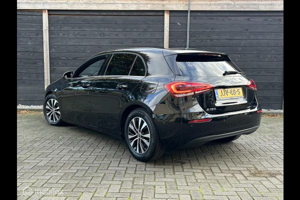 Mercedes-Benz A-Klasse 180 Business Solution FM nav / Camera / Half leder / LED