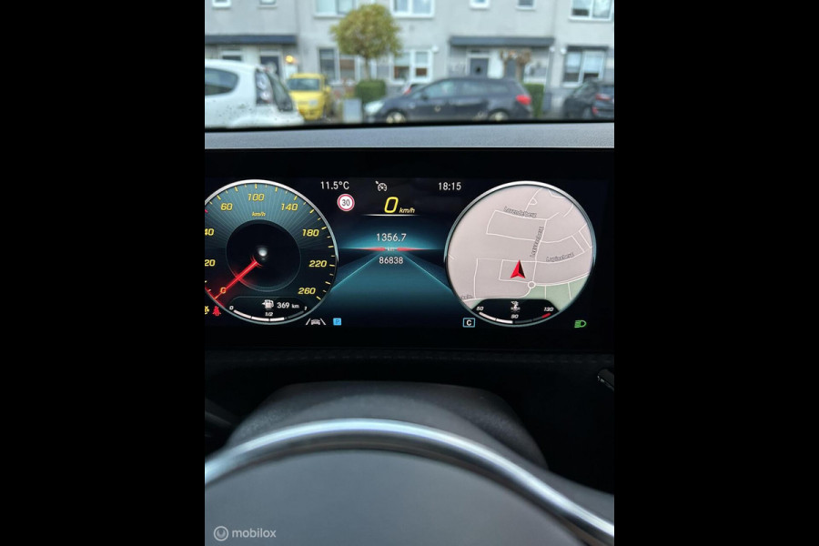 Mercedes-Benz A-Klasse 180 Business Solution FM nav / Camera / Half leder / LED