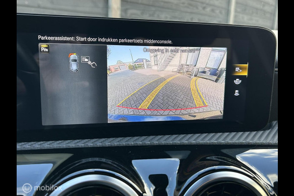 Mercedes-Benz A-Klasse 180 Business Solution FM nav / Camera / Half leder / LED