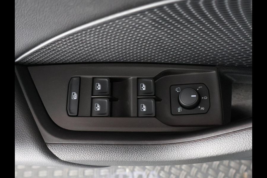 Škoda Octavia Combi 1.0 TSI BUSINESS BLACKLINE GARANTIE TOT 7-2034* NAVI. PDC V+A. CLIMA.CRUISE